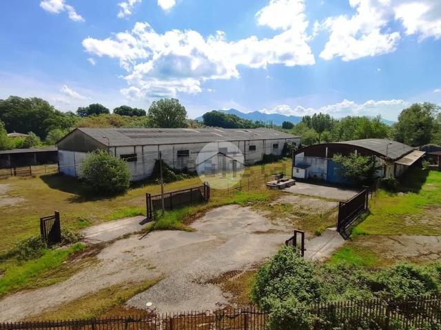 Capannone in vendita a Cassino, Lazio
