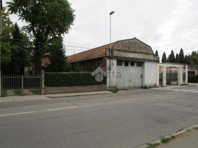 Capannone in vendita a Unione delle Terre d'Argine, Carpi
