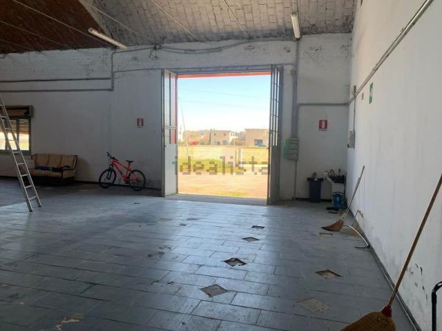 Capannone in vendita a Pieve Di Sinalunga, Toscana