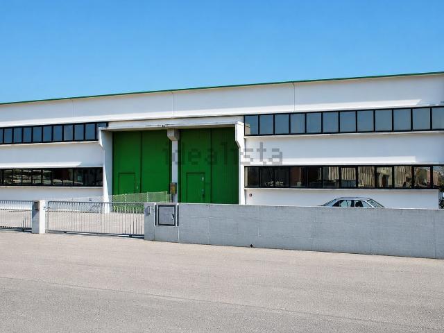 Capannone in vendita a Quinto Di Treviso, Veneto