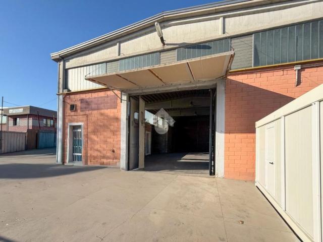 Capannone in vendita a Piacenza, Reggio Emilia