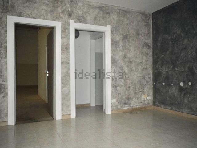 Capannone in vendita a Stezzano, Bergamo