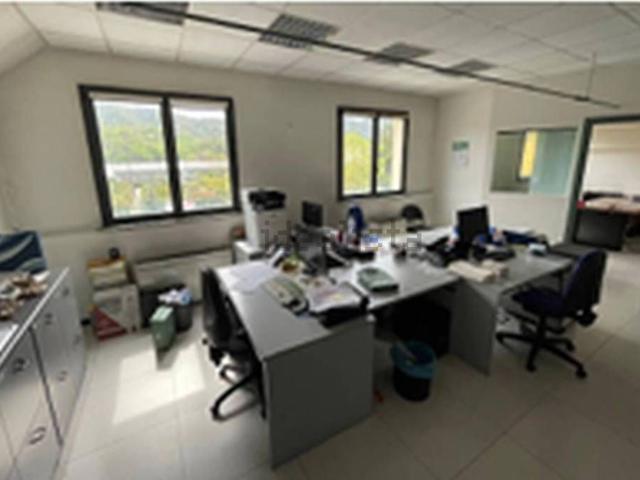 Capannone in vendita a Palazzago, Bergamo