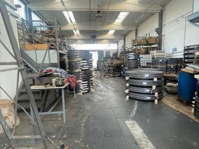 Capannone in vendita a Fossalta, Modena