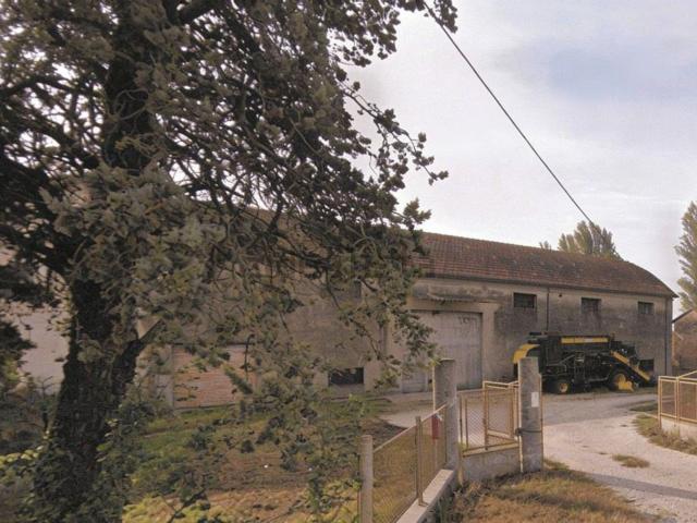 Capannone in vendita a Unione Delta del Po, Reggio Emilia