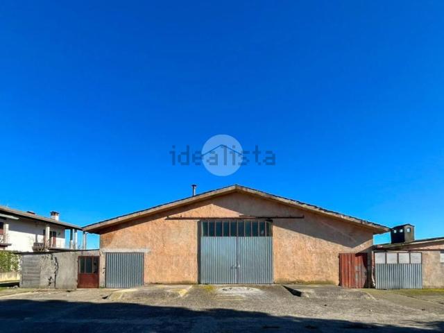 Capannone in vendita a Castiglione Delle Stiviere, Lombardia