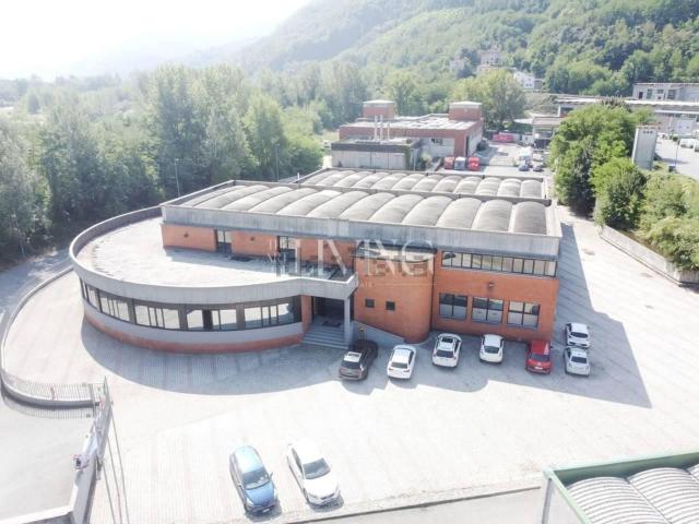 Capannone in vendita a Unione Comuni Garfagnana, Gallicano