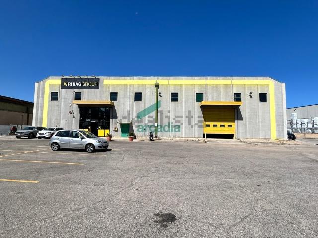 Capannone in vendita a Piscina dei preti, Puglia