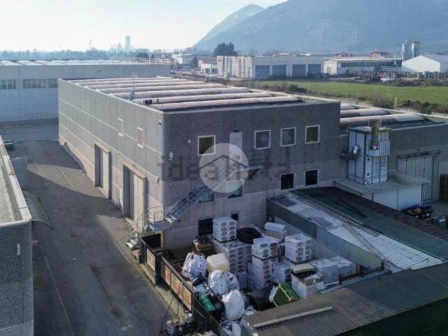 Capannone in vendita a Mazzano, Lombardia