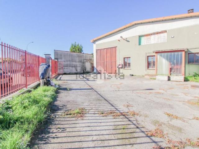 Capannone in vendita a Zivido, San Giuliano Milanese