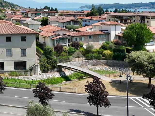Capannone in vendita a Comunità Montana Parco Alto Garda bresciano, Salò