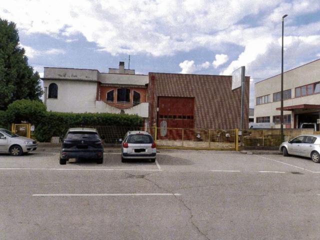 Capannone in vendita a Ponte San Nicolò, Veneto