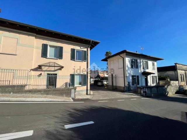 Capannone in vendita a Morazzone, Lombardia