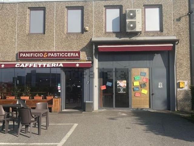 Capannone in vendita a Cassano D'adda, Lombardia