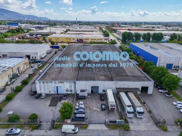 Capannone in vendita a Zona Sud, Brescia