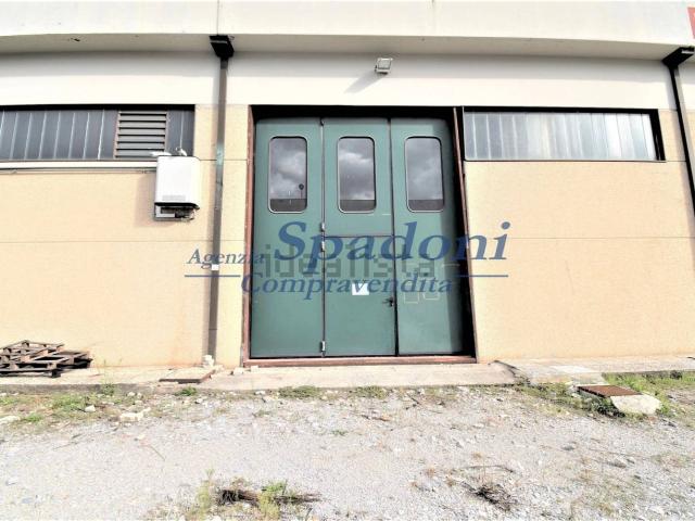 Capannone in vendita a Monsummano Terme