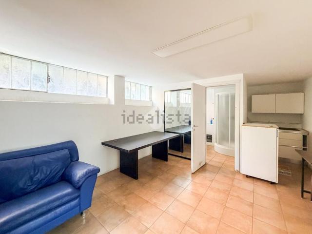 Capannone in vendita a Porta Venezia, Brescia