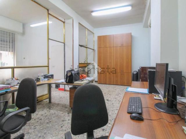 Capannone in vendita a Unione dei comuni del Distretto Ceramico, Sassuolo