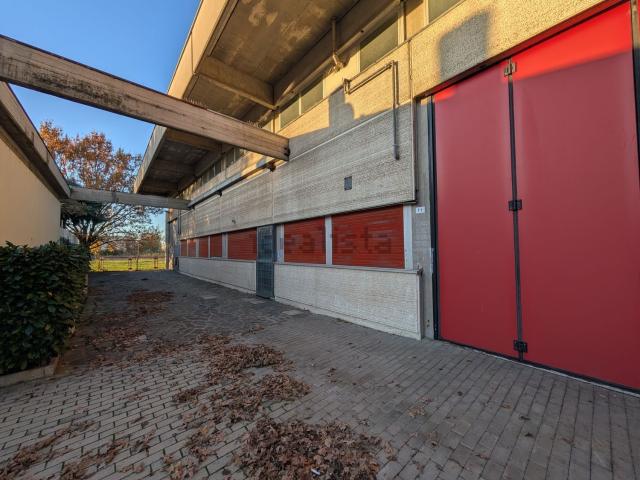 Capannone in vendita a San Donato-San Vitale, Bologna