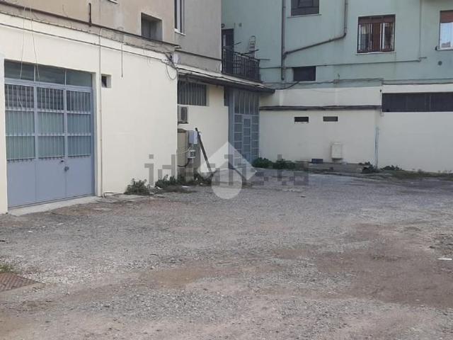 Capannone in vendita a Zona Sud, Brescia