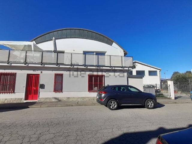 Capannone in vendita a Borgo Melano, Piemonte