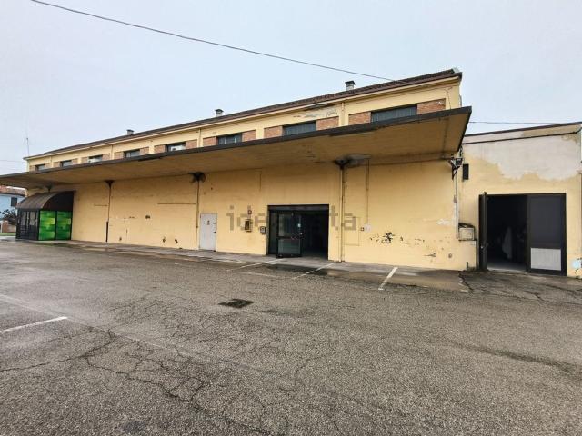 Capannone in vendita a Unione dei comuni della Bassa Romagna, Lugo