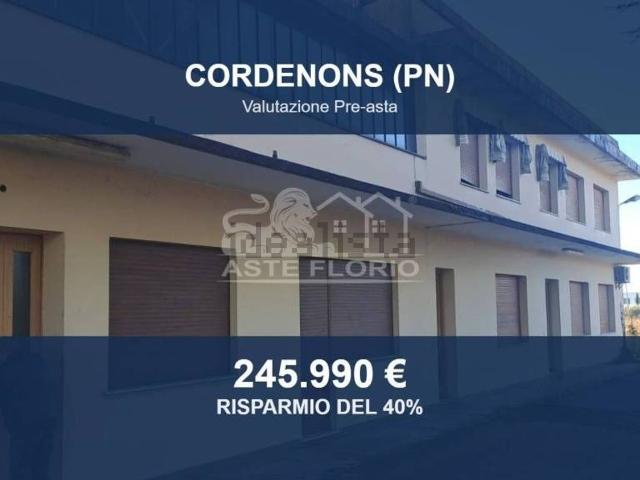 Capannone in vendita a Romans, Cordenons