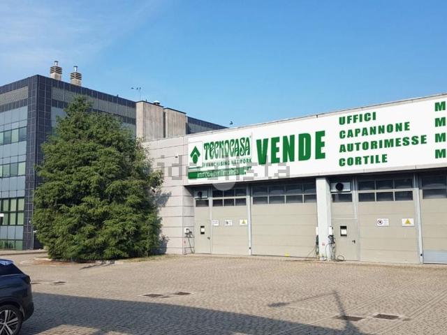 Capannone in vendita a Zona Omogenea Milano Nord, Cusano Milanino