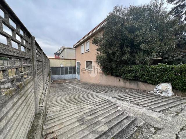Capannone in vendita a San Carlo, Muggiò