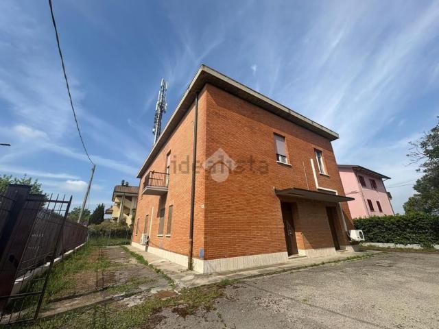 Capannone in vendita a Igea, Bellaria