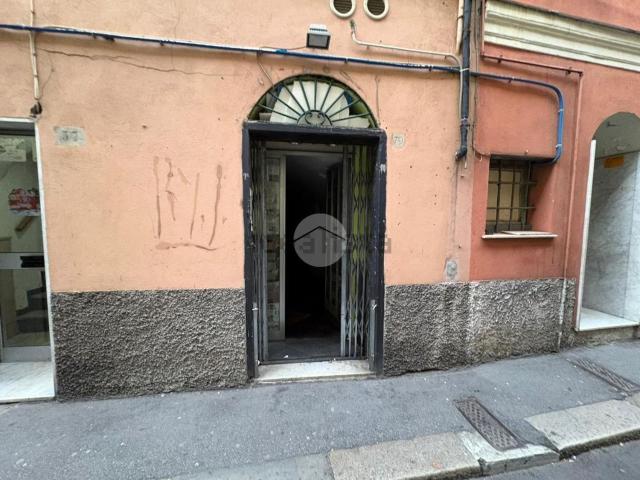 Capannone in vendita a Medio Ponente, Serra Riccò