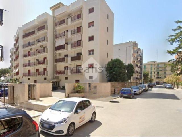 Capannone in vendita a Quartiere 167, Puglia