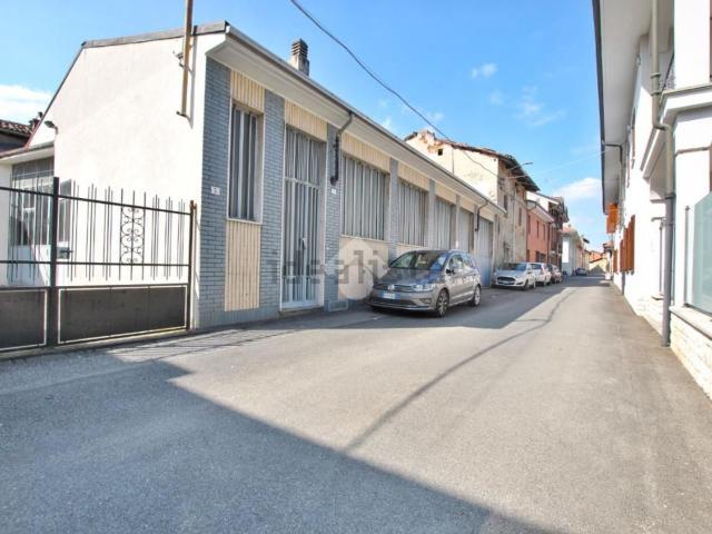 Capannone in vendita a Piemonte, Vercelli