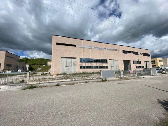 Capannone in vendita a Marche, Pesaro E Urbino