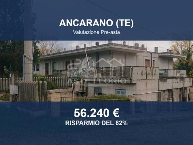Capannone in vendita a Unione dei Comuni della Val Vibrata, Ancarano