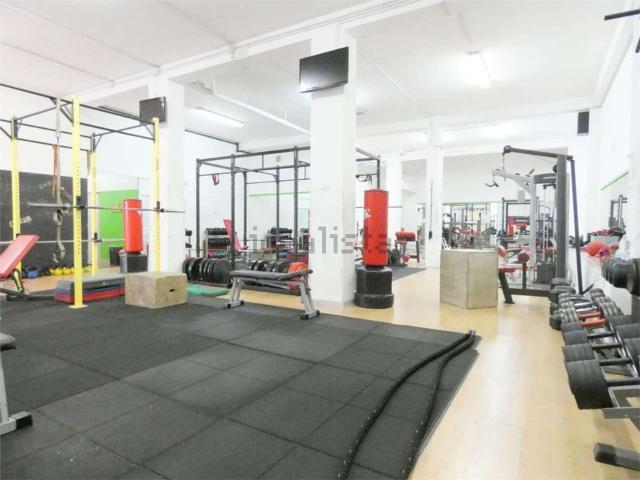 Capannone in vendita a Molfetta, Bari