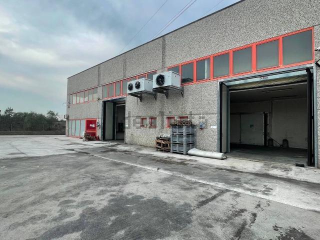 Capannone in vendita a Casabianca, Ponte Buggianese