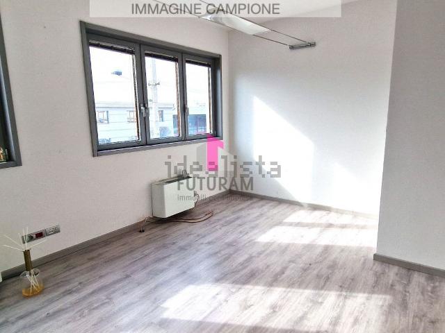 Capannone in vendita a Roncaglia, Ponte San Nicolò