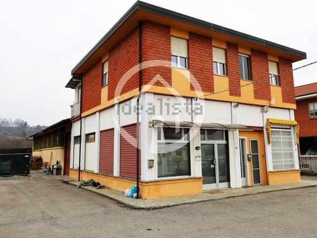 Capannone in vendita a Colletto, Piemonte