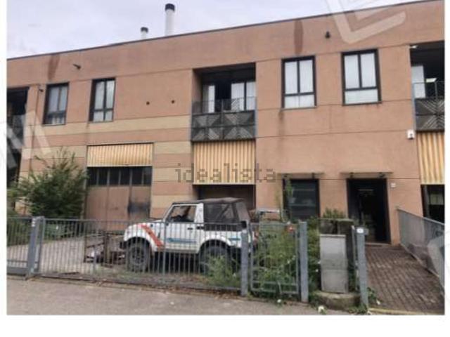 Capannone in vendita a Unione della Romagna Faentina, Brisighella