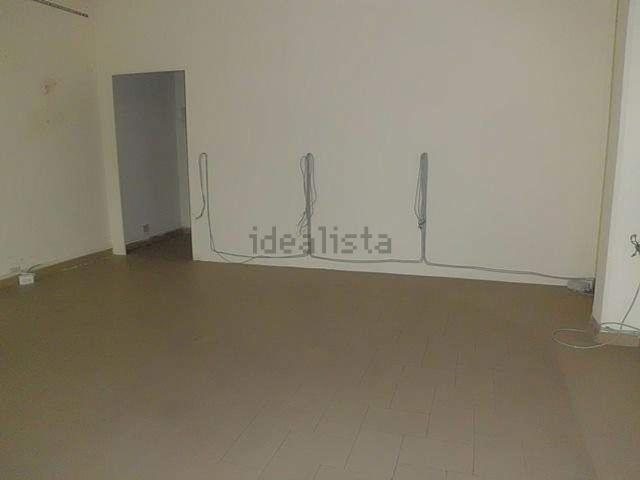 Capannone in vendita a Cascine di Buti, Buti