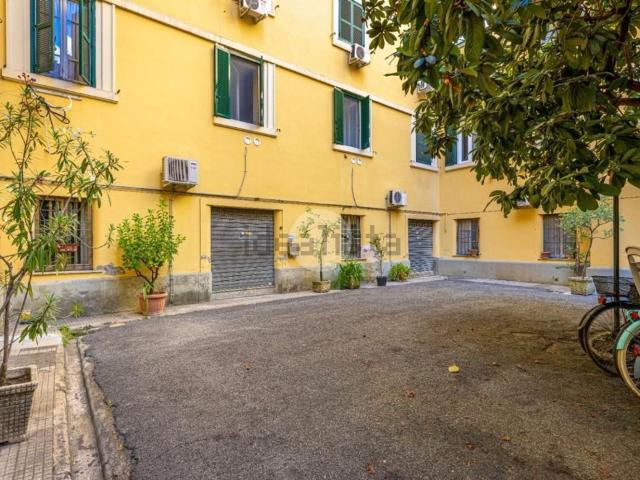 Capannone in vendita a Municipio Roma I, Roma Capitale