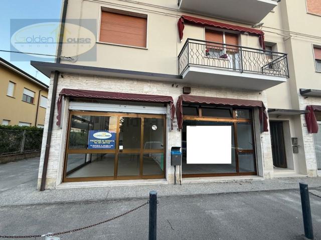 Capannone in vendita a Argenta, Reggio Emilia