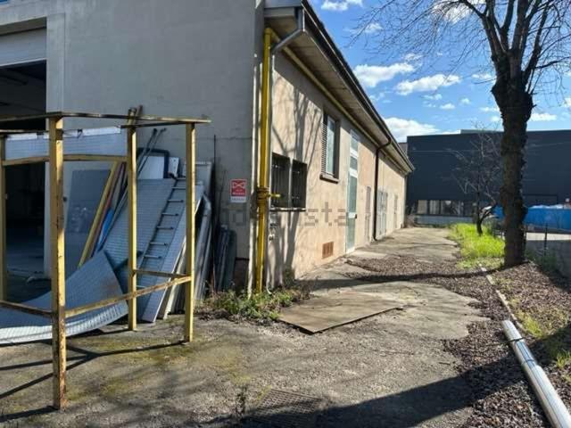 Capannone in vendita a Unione Comuni Modenesi Area Nord, Medolla