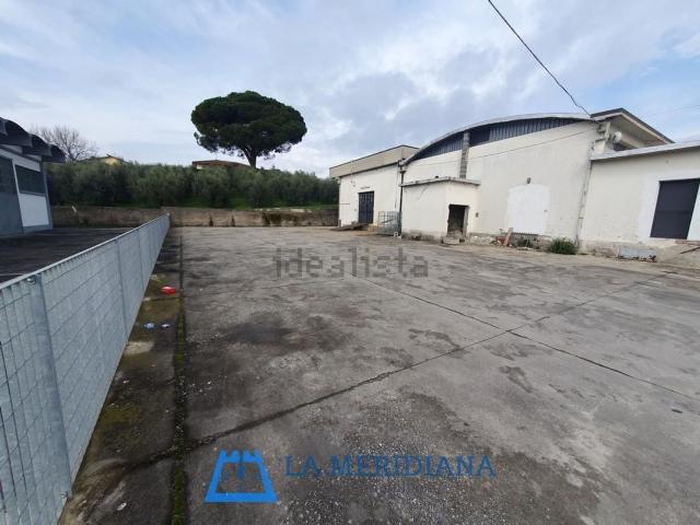 Capannone in vendita a Lamporecchio, Toscana