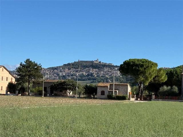Capannone in vendita a Castelnuovo, Assisi