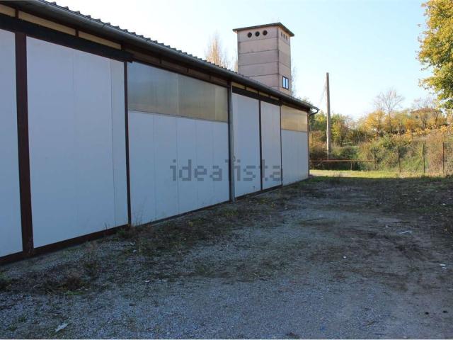 Capannone in vendita a Foiano Della Chiana, Toscana