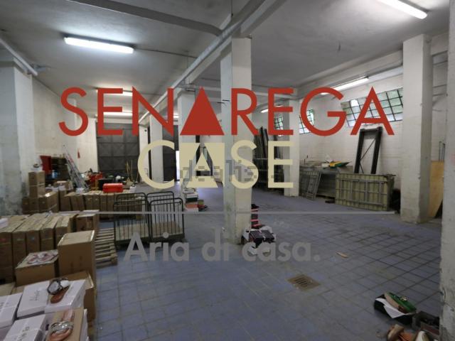 Capannone in vendita a Pedegoli, Genova