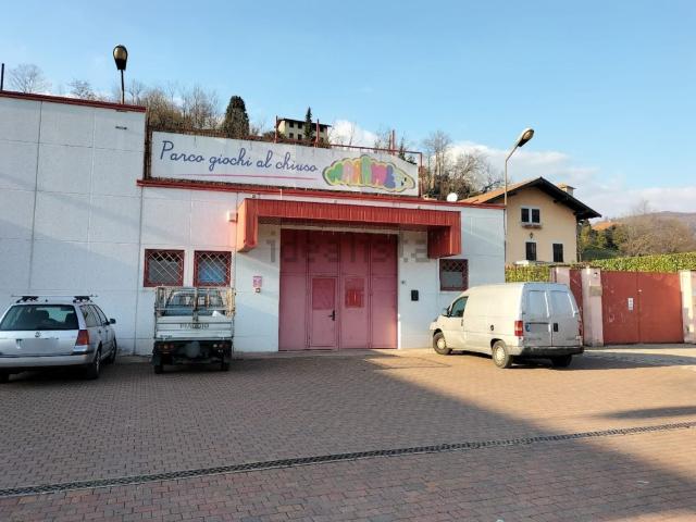 Capannone in vendita a Piemonte, Novara