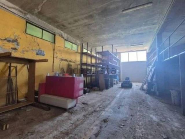 Capannone in vendita a Città Sant'angelo, Abruzzo